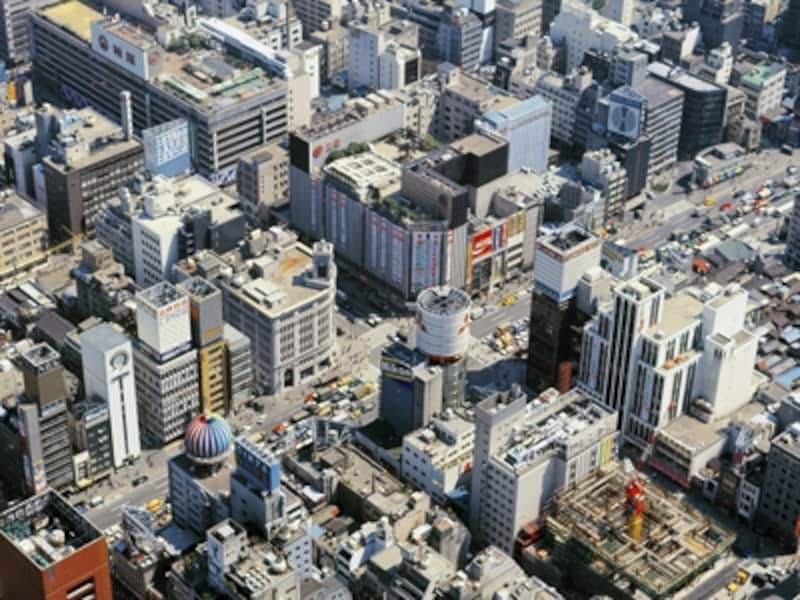 銀座のビル群