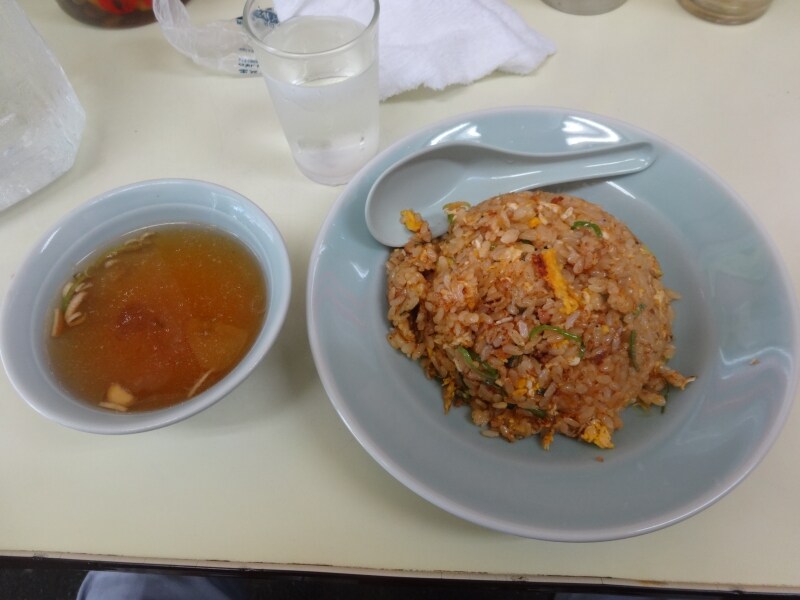 おいしいけれど、いわゆるナシゴレンとは違う