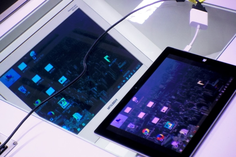 アップルMini DisplayPort-VGAアダプター