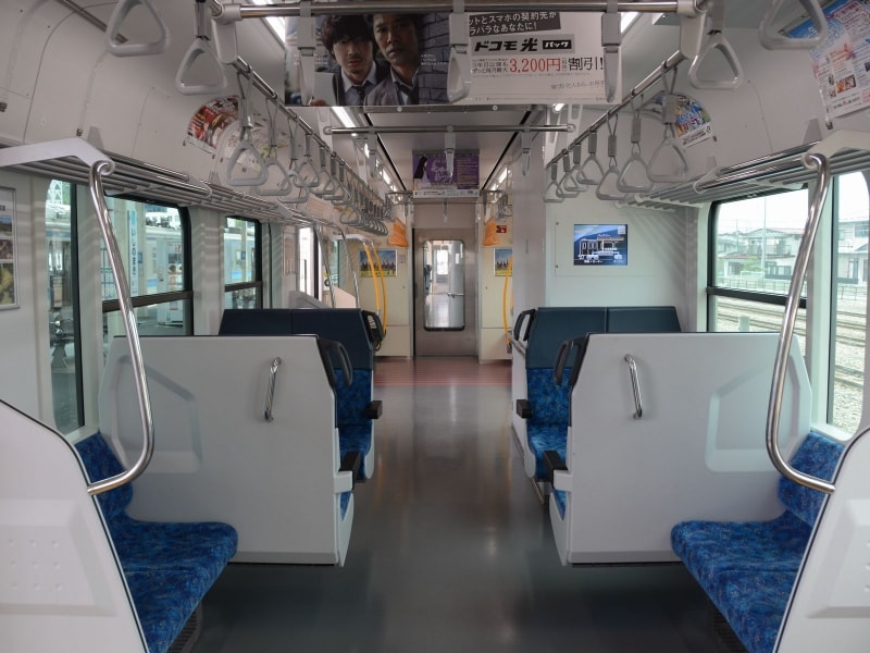 セミクロスシート