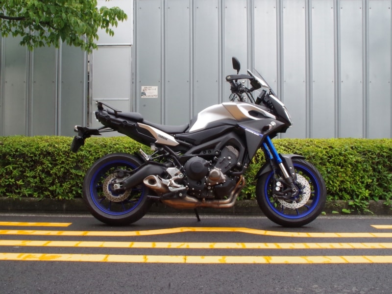 MT-09 TRACER サイドビュー