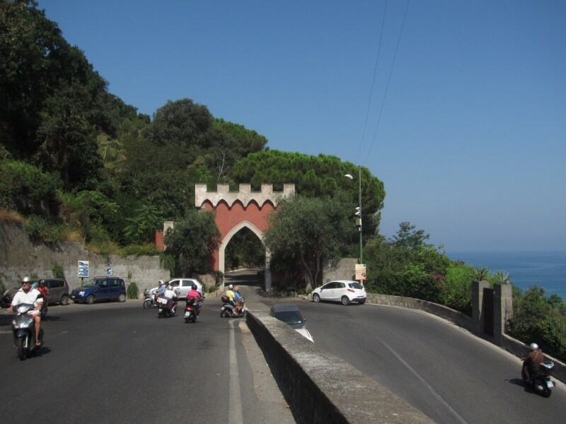 Porta Mezzatorre