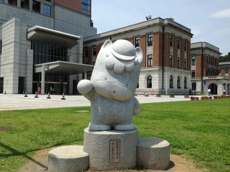 ぐんまちゃん石像