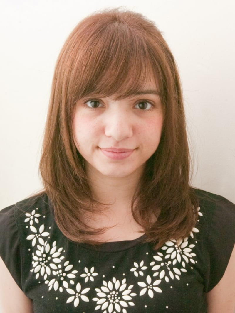 鎖骨下１５センチのセミロング