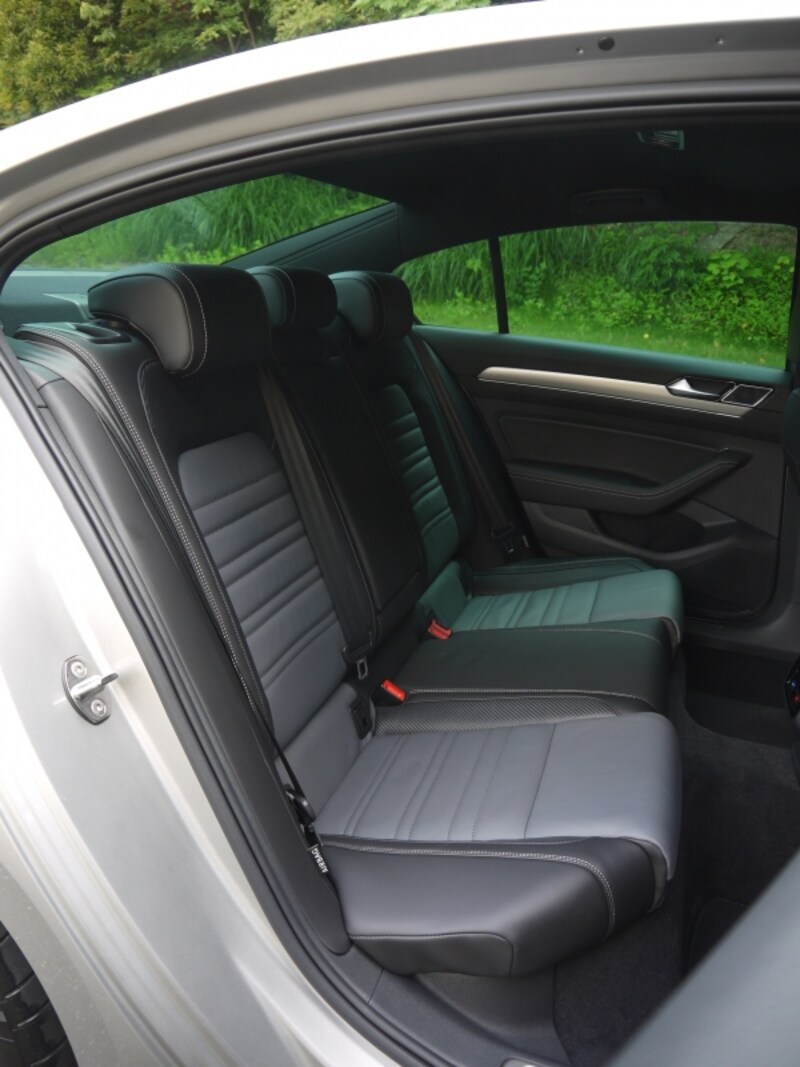 新型パサート/パサート・ヴァリアント