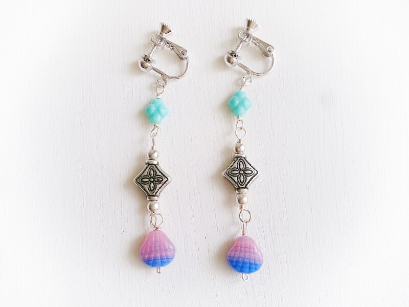 めがね留めのネックレスSound wave