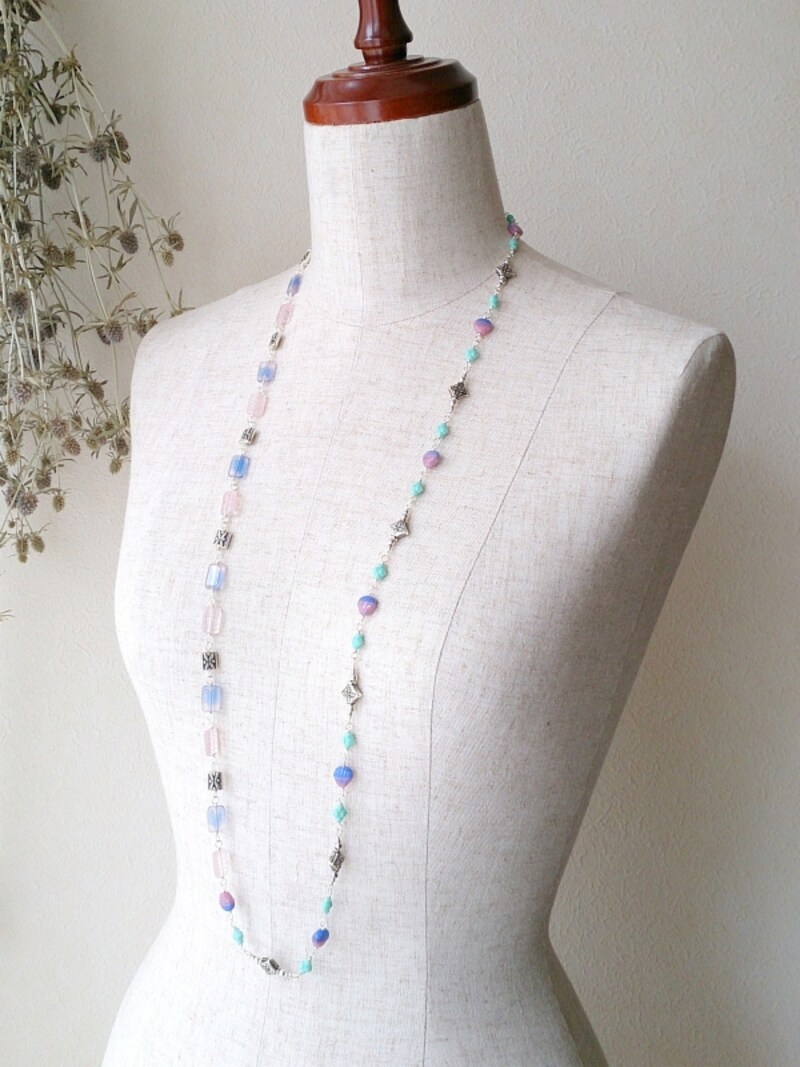 めがね留めのネックレスSound wave