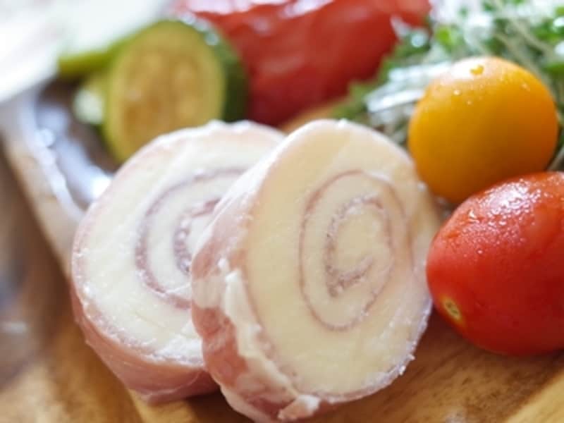 コストコ人気お肉undefinedモッツァレラチーズの生ハム巻