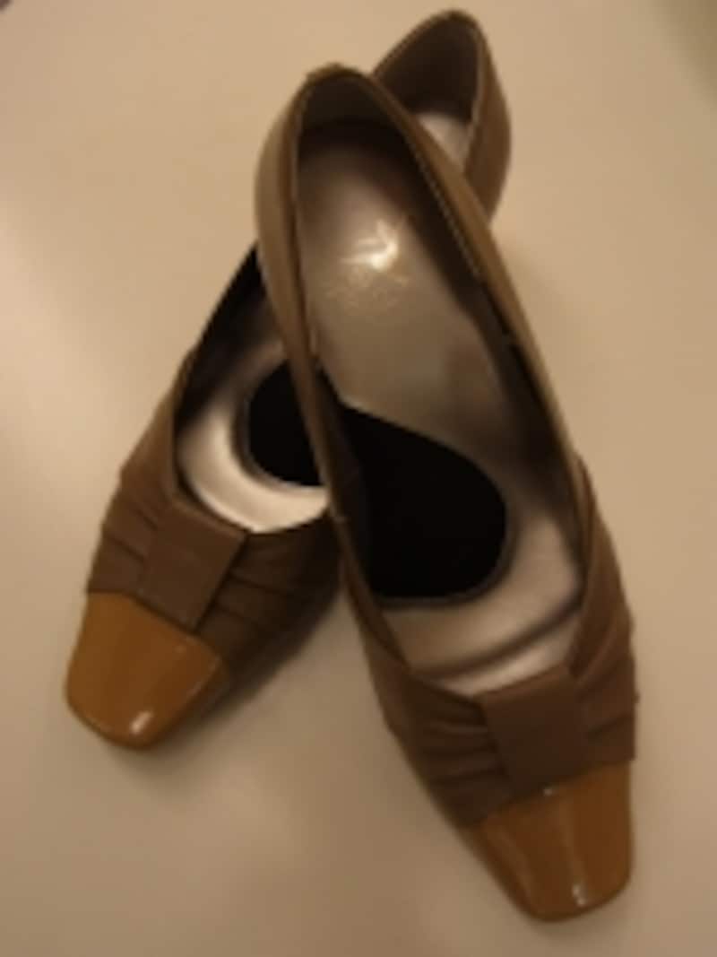 らっくらっく（アーチサポートインソールが入ったパンプス）