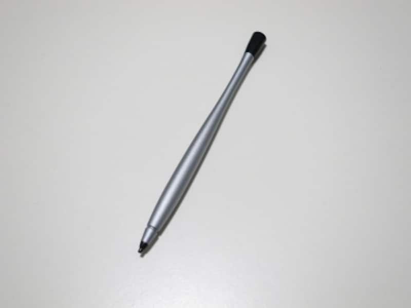 以前はスタイラスと呼ばれるペンで操作するのが主流だった。