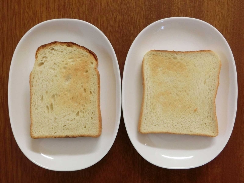 金の食パンと毎日の食パントースト後