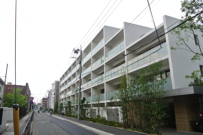 完成した「イニシア武蔵新城ハウス」の外観