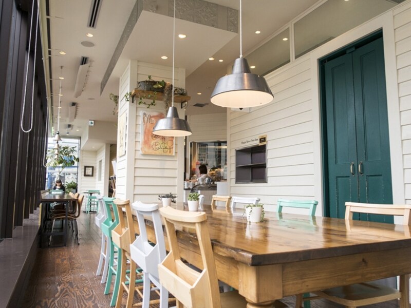 カントリー調のインテリアがかわいい、ユニオンカフェの店内(2015年7月23日撮影)