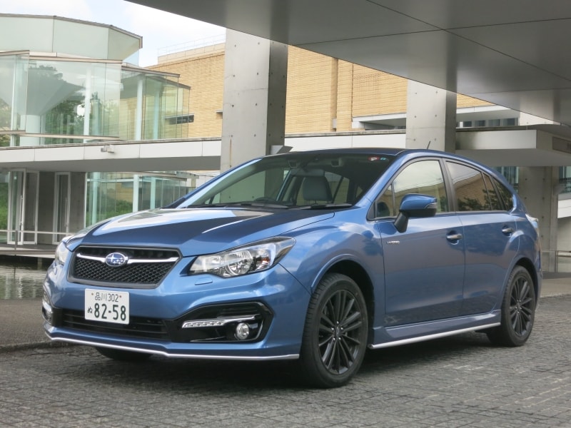 走りを楽しめるハイブリッドモデルインプレッサ スポーツ ハイブリッド