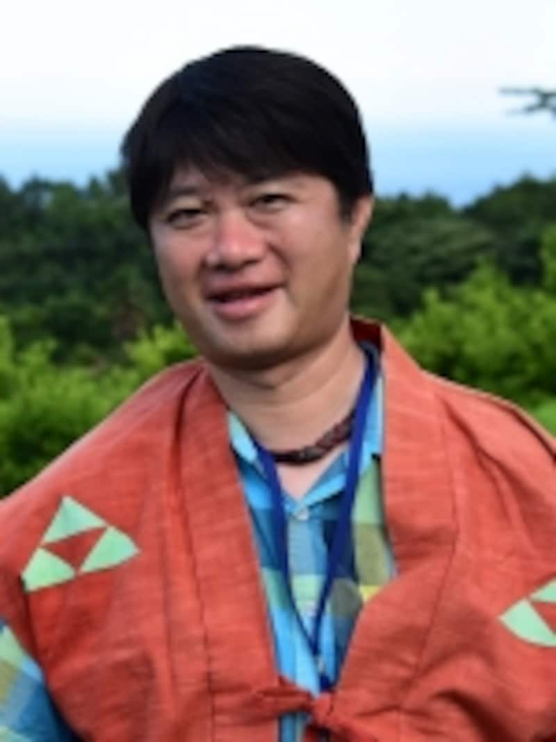 小田原の案内役は、市民団体を通じて小田原城の見学会などの企画運営に携わる山本篤志さん