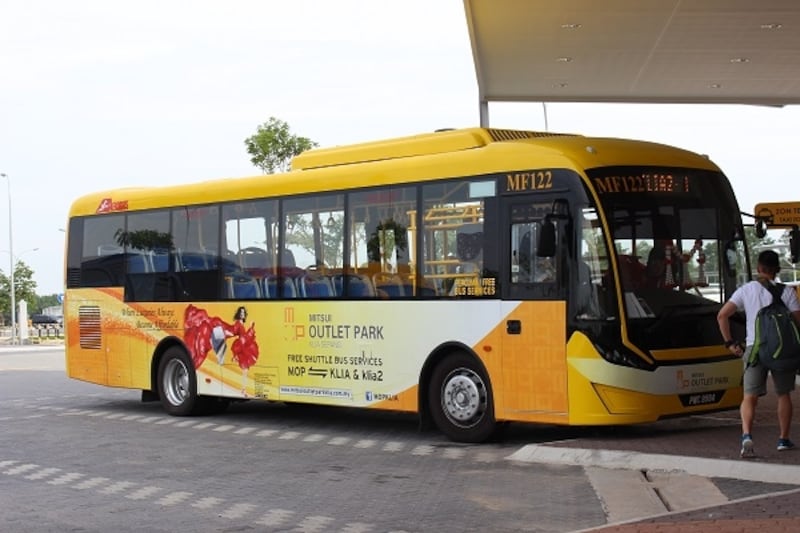 無料シャトルバス