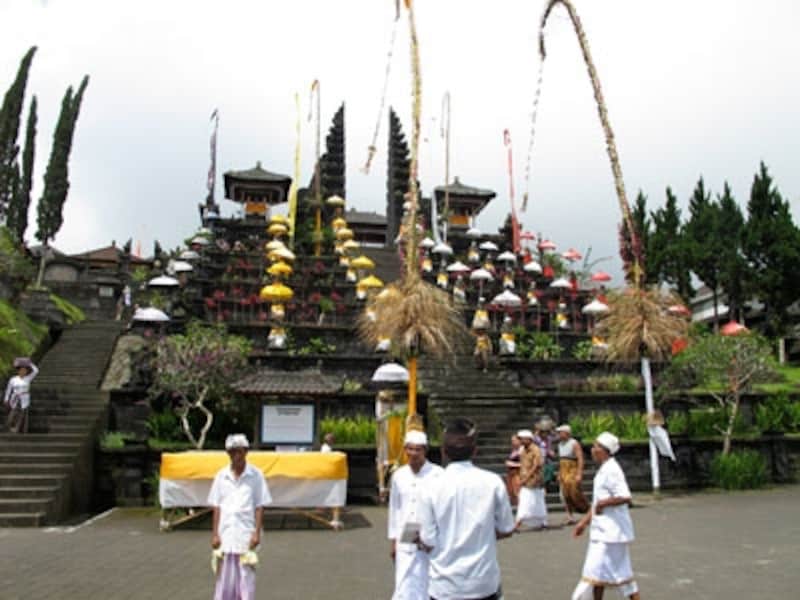 ブサキ寺院