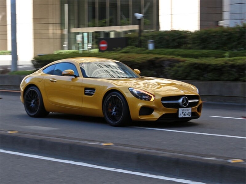 メルセデスAMG GT S