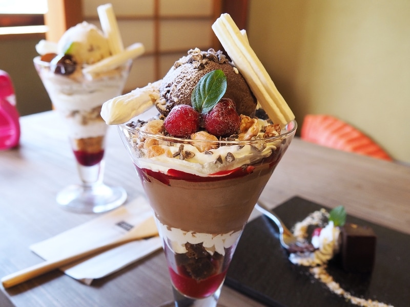 サンパカパフェ（ショコラ＆カスターニャス各1,200円）＠カカオサンパカ