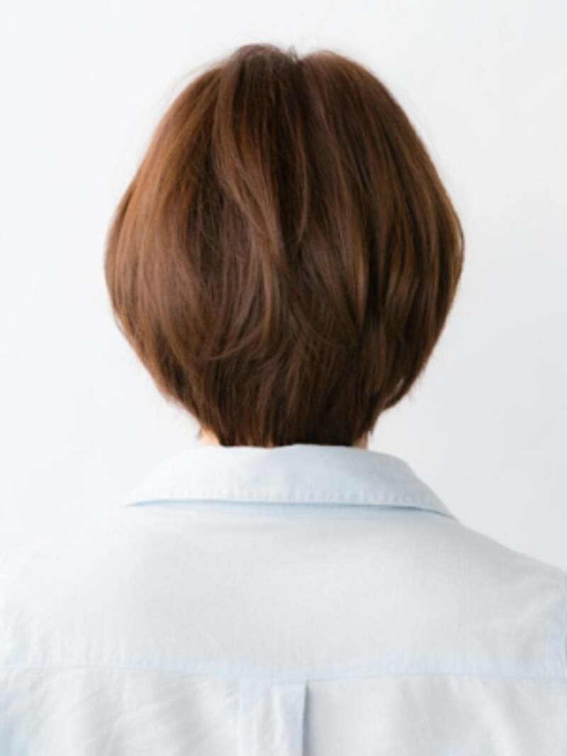 丸いフォルムがフェミニンな大人のマッシュショート ヘアスタイル 丸いフォルムがフェミニンな大人のマッシュショート ヘアスタイル