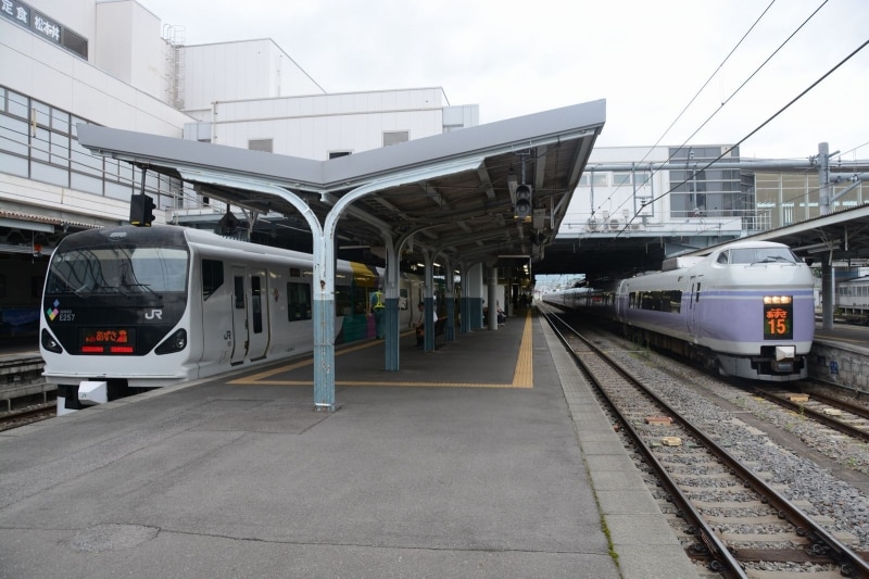 現行の「あずさ」