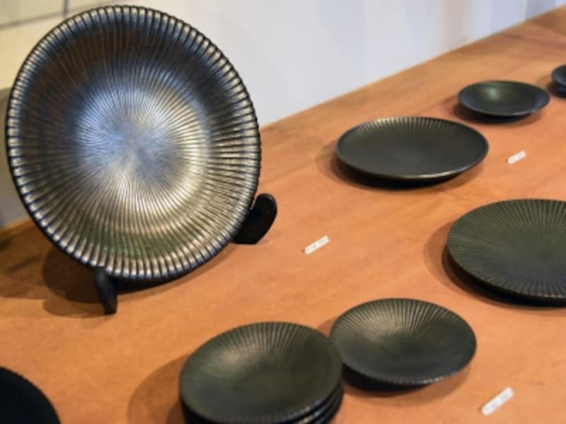 現代の生活でも使いやすいモダンなラインナップ「刀華」