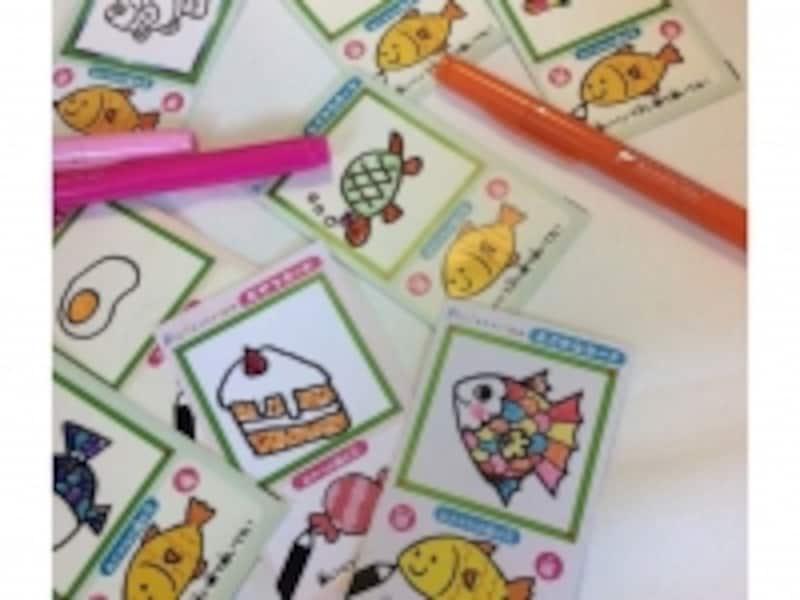 おさかなカードとおやつカードは公式サイトからダウンロードできます