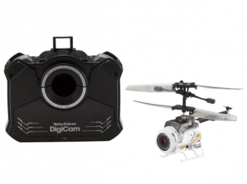 ヘリコプターで空撮、コントローラーに収納すれば普通のデジカメとしても撮影できます。おもちゃ大賞2015・ハイターゲット・トイ部門大賞受賞玩具