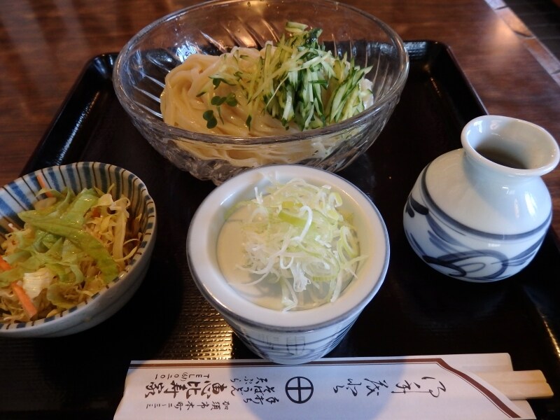 恵比寿屋の冷汁うどん