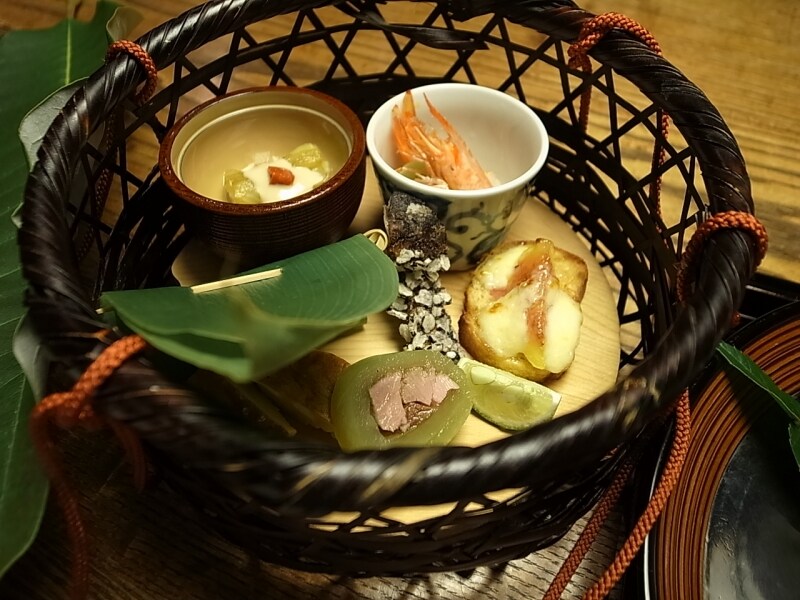 石亭　ランチ