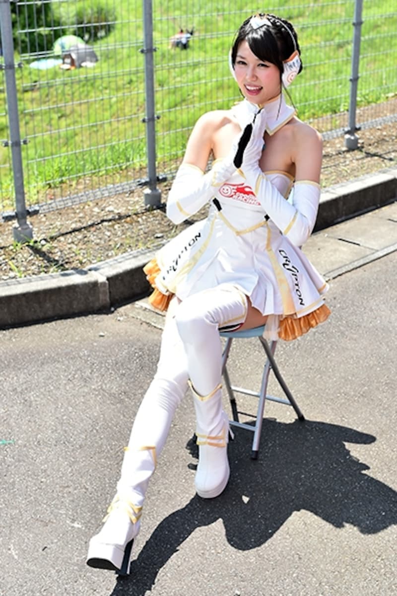 荒井つかさ/レーシングミクサポーターズ