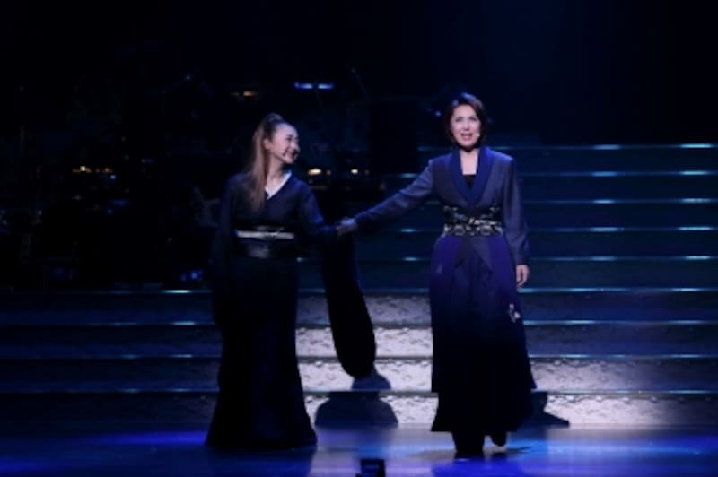 『Super Gift!』撮影：岸隆子