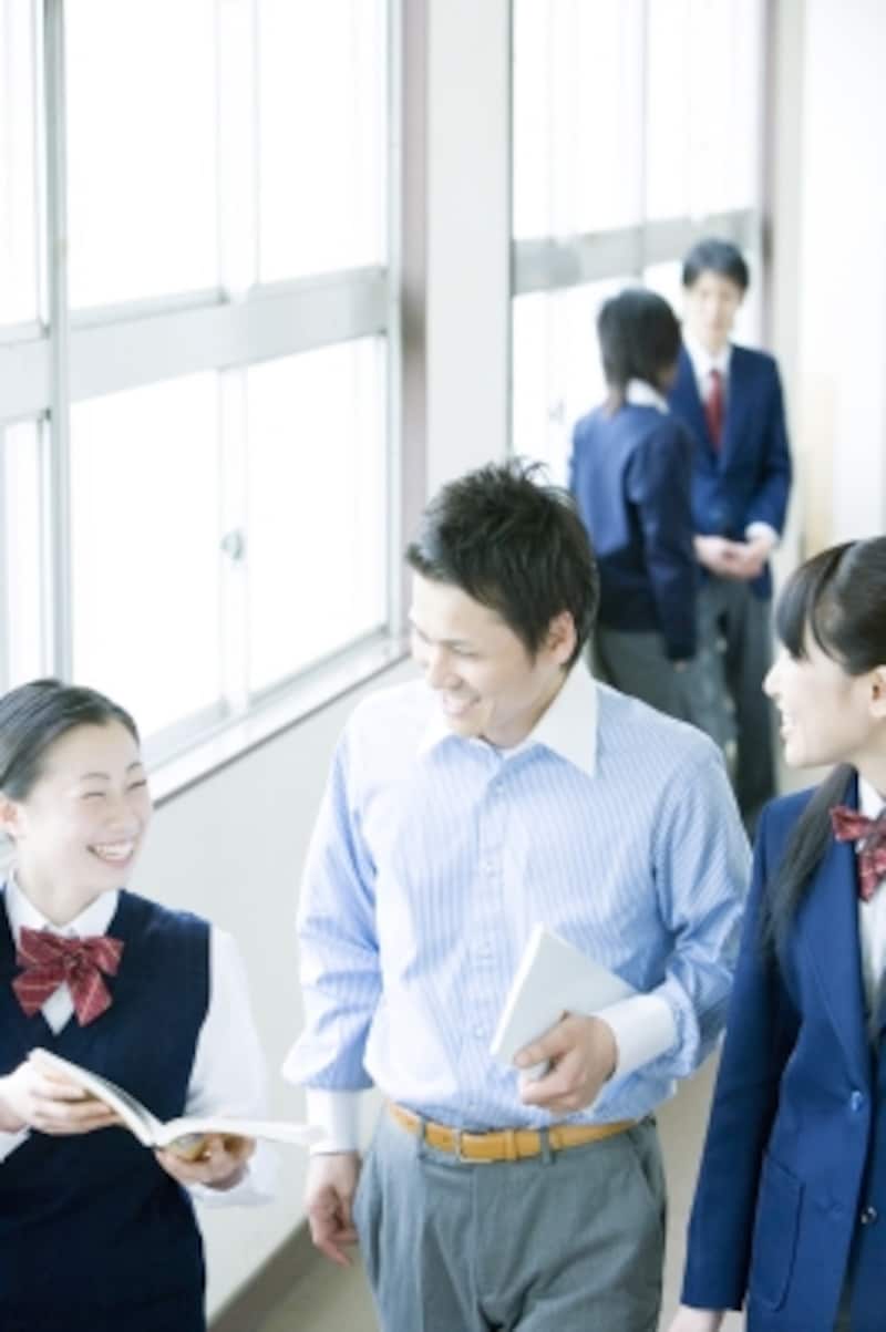 お子さんの学校の父兄や男性教諭にひそかにときめいてみたり。