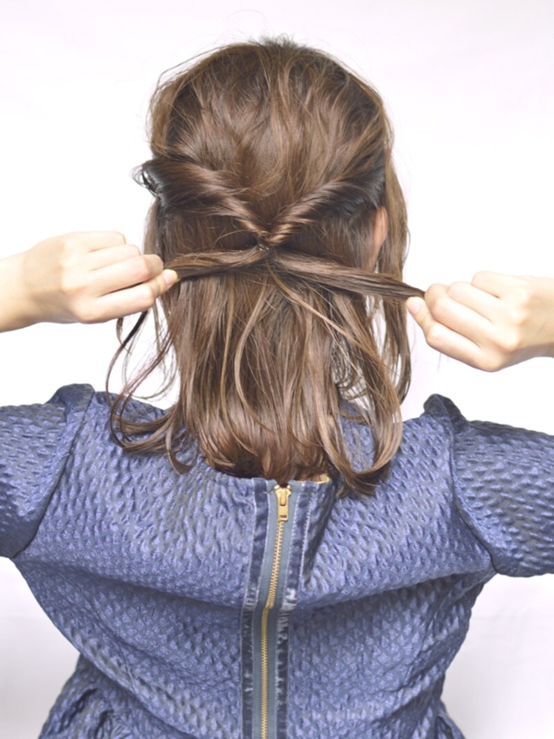 ぎゅっときつくひっぱるとねじりがキレイにできる