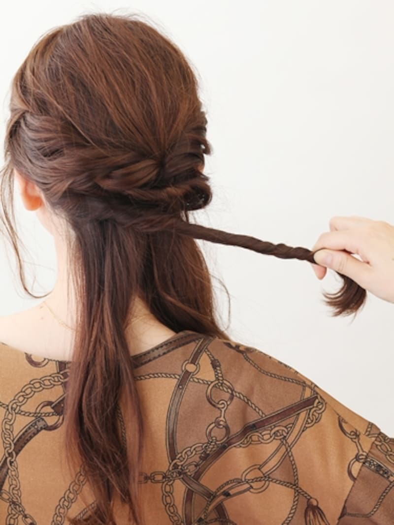 ピン1本で留まらなければ、2～3本使ってOK