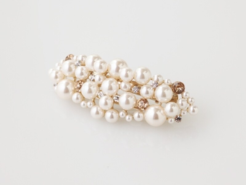 パールのバレッタ