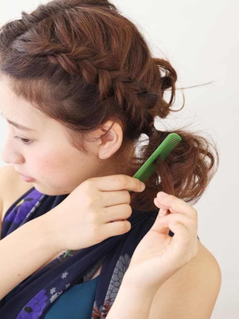 コームを使い、ザクザクと思い切って