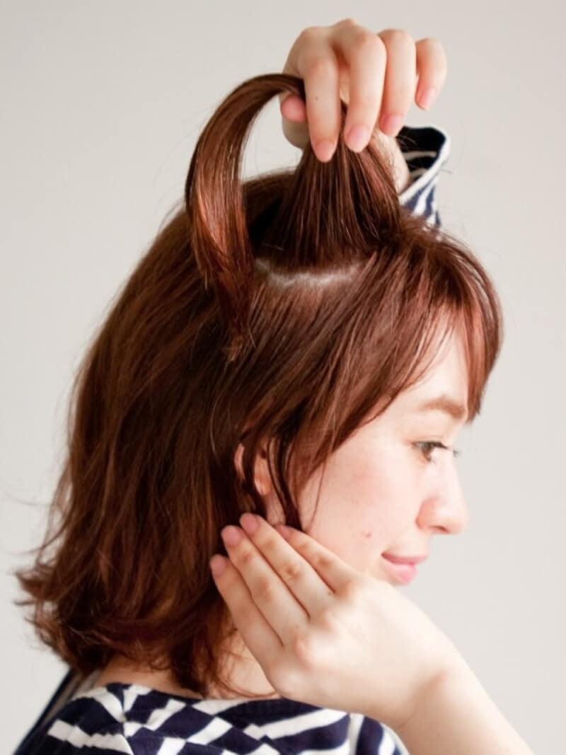 手ぐしでザックリわけとる