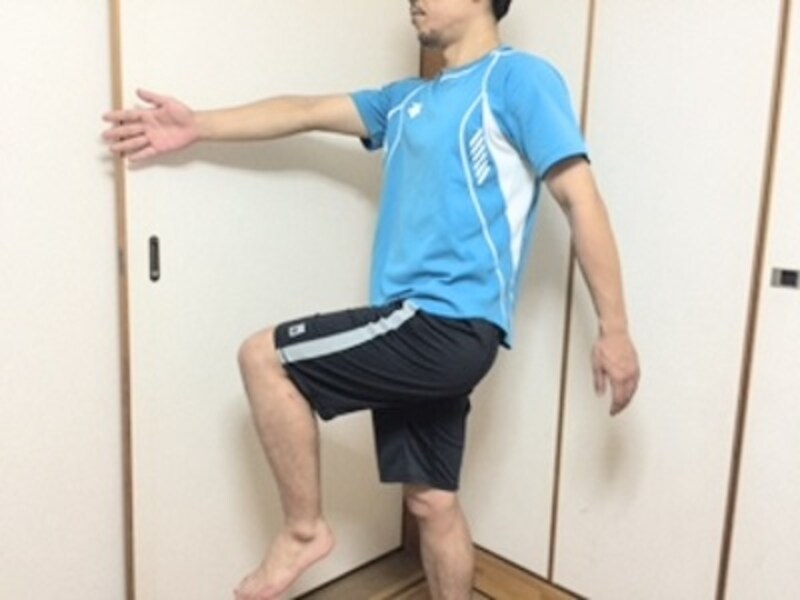 スペースがあれば腕をゆっくりと大きく振ります