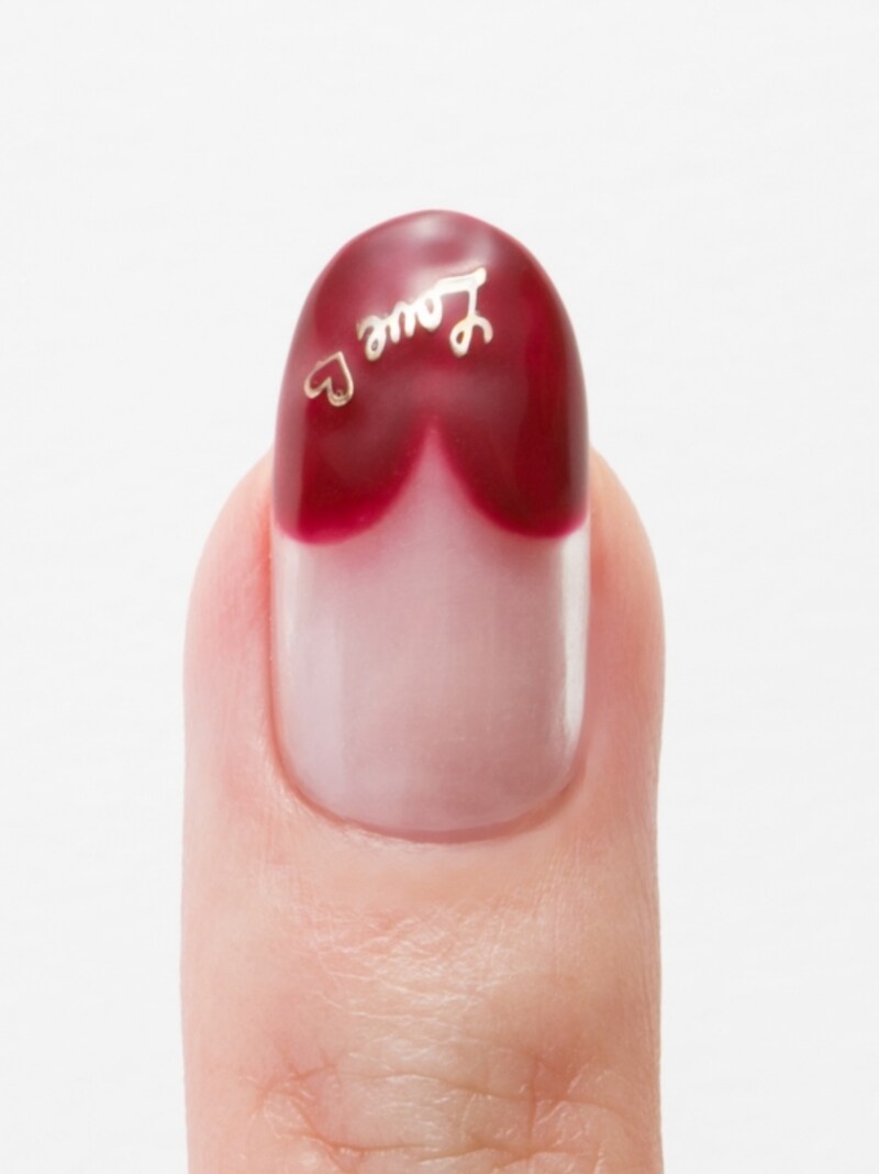 ツヤツヤぷっくりのハートフレンチ【ハートフレンチネイルのやり方】