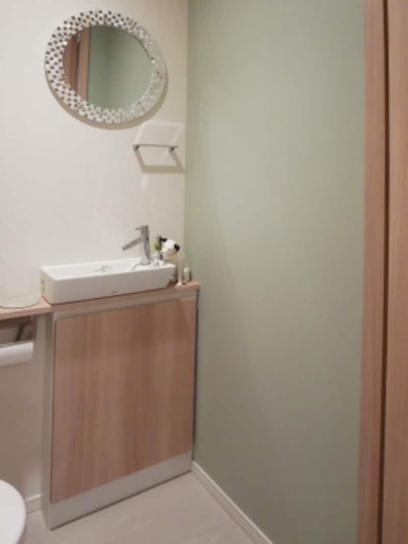 2 2 トイレの壁にペンキ塗り おしゃれdiyリフォーム実例 住宅