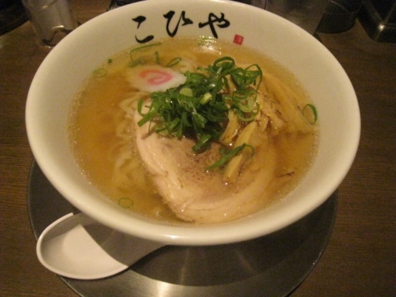 手打ちらーめん こひや（750円）