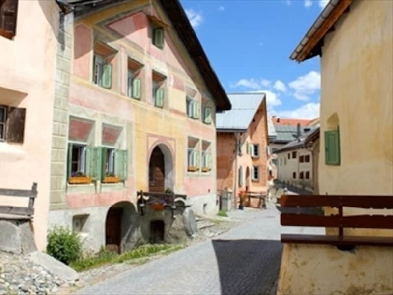 エンガディン地方の家屋