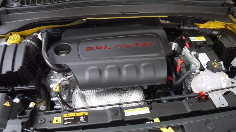 ジープ・レネゲード