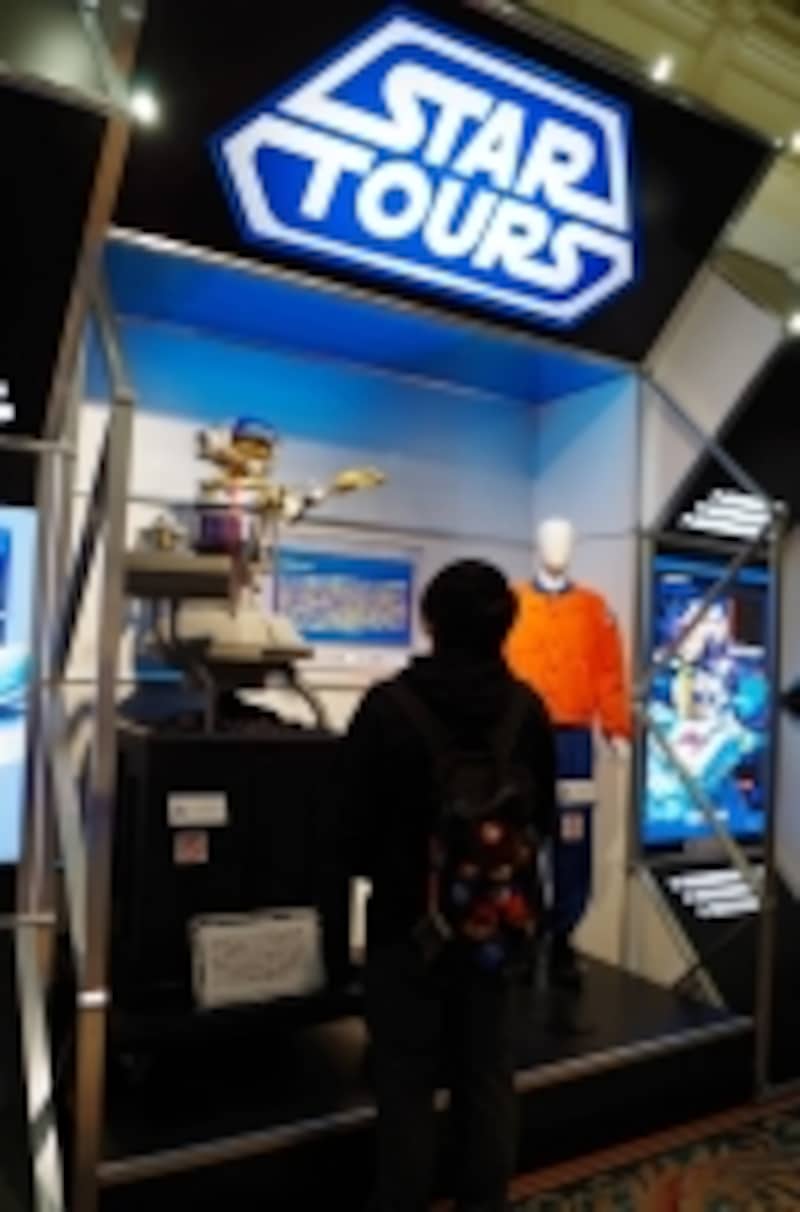 キャプテン・レックスとコスチューム