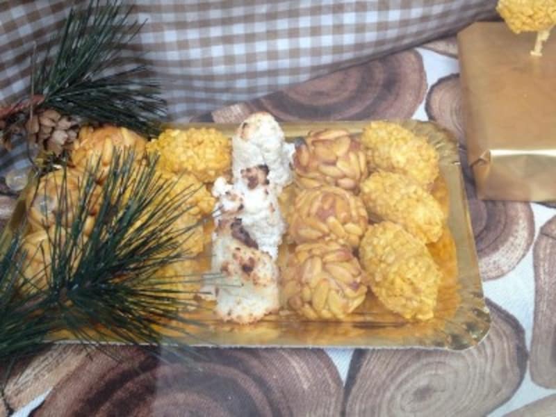 カタルーニャ地方で食べられるパナジェッツ