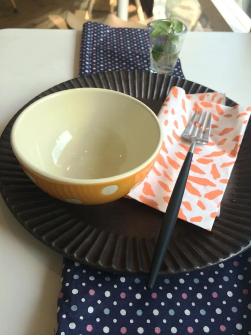 大人っぽくするなら、キャラクター柄は使わずに