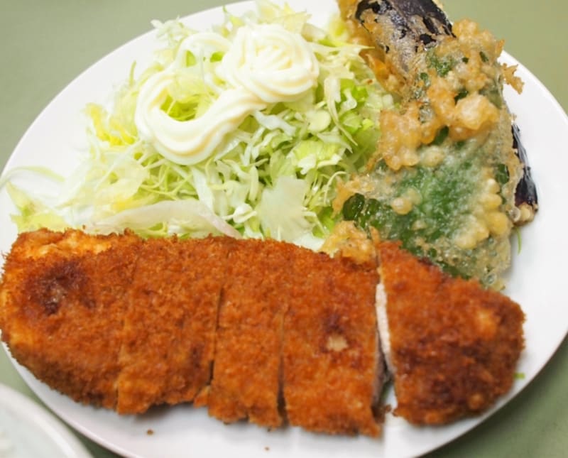 付け合せの天ぷらもおいしかった