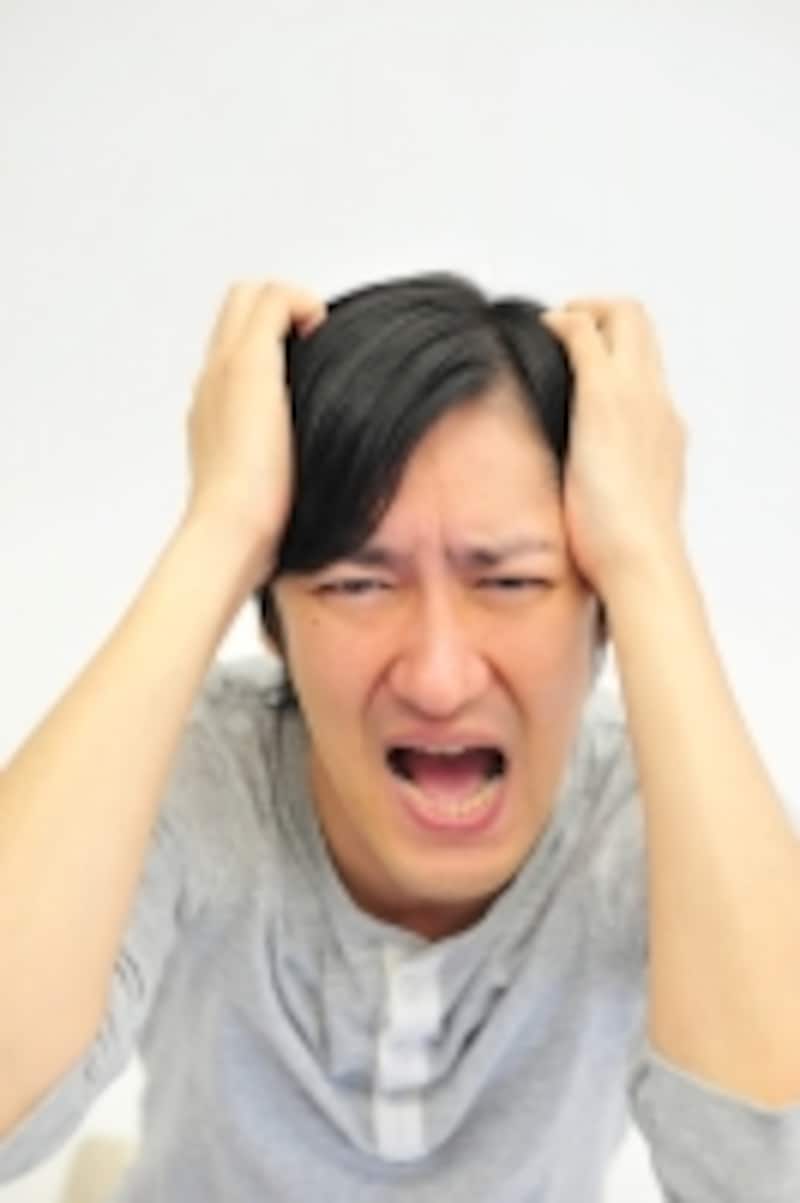悩む