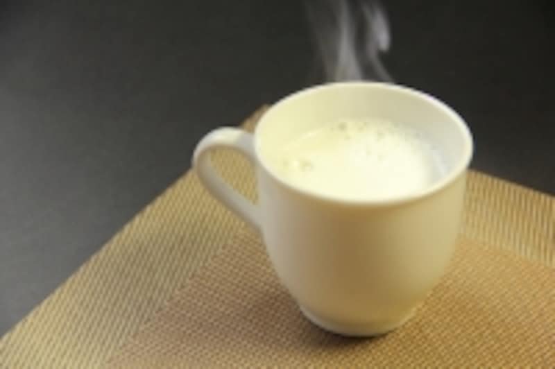 温かい牛乳や麦茶は差し入れに最適